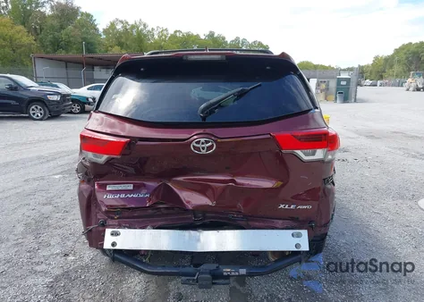 2017 Toyota Highlander Xle из США, поврежденный, VIN 5TDJZRFH7HS421587